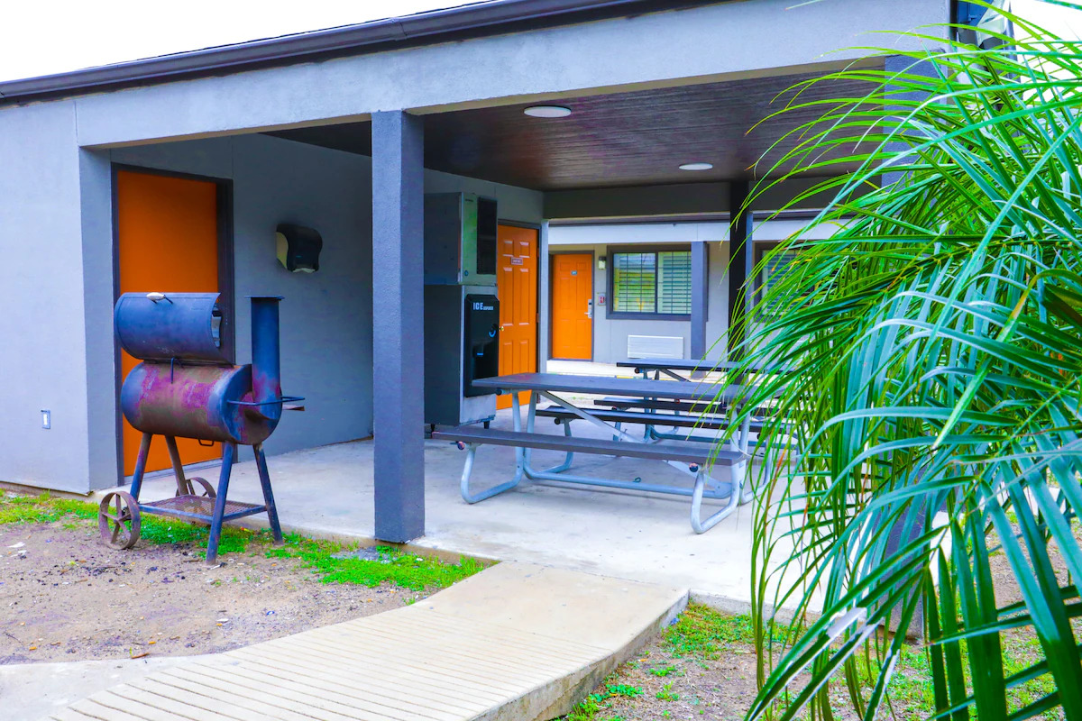 BBQ & Picnic Area